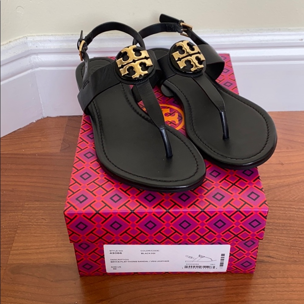 Tory Burch Bryce Flat Thong Sandal (Vegan leather)